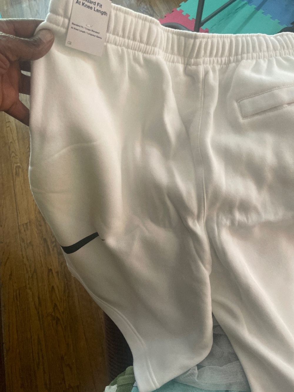 Shorts - Picture 2 of 3